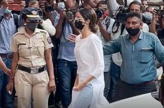 Ananya Pandey NCB Summon: પિતા ચંકી પાંડે સાથે  NCB ઓફિસ પહોંચી અનન્યા પાંડે 