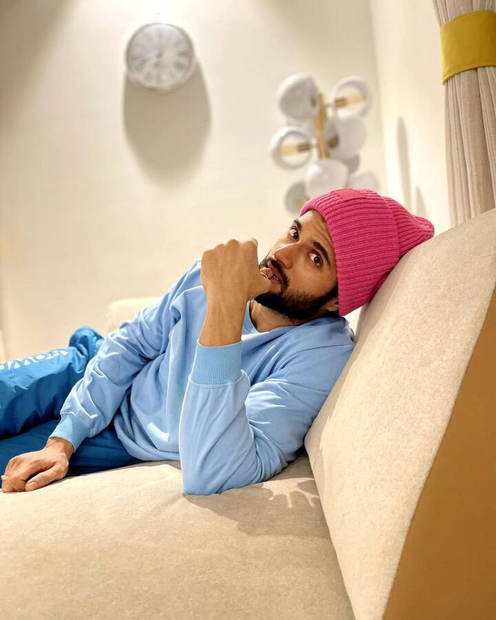 విజయ్ దేవరకొండ లేటెస్ట్ ఫోటోస్(Image Credit/Vijay Devarakonda Instagram)