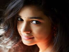 Krithi Shetty Photos: అందాల సిండ్రెల్లాలా... ఉప్పెన బేబమ్మ