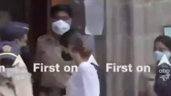 Ananya Panday reaches NCB office with father | First on ABP