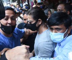 Shahrukh Khan Meets Aryan: 17 दिनों बाद सिर्फ 15 मिनट के लिए आर्थर रोड जेल में बेटे आर्यन खान से मिले शाहरुख खान