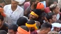 Farmers struggling for fertilizers | Ghanti Bajao