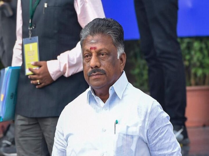 O Paneerselvam : தனி மெயில் ஐ.டி.யில் அறிக்கைகள் அனுப்பத் தொடங்கிய ஒபிஎஸ்’ அதிமுகவின் அதிகாரப்பூர்வ மின்னஞ்சலை பயன்படுத்தாதது ஏன்..?