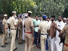 திமுக ஒன்றிய கவுன்சிலர்கள் இடையே மோதல் - தேதி குறிப்பிடாமல் ஒன்றிய தலைவர் தேர்தல் ஒத்திவைப்பு