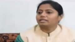 UP Elections 2022: Varanasi में Apna Dal की Tractor Yatra को परमिशन नहीं मिली