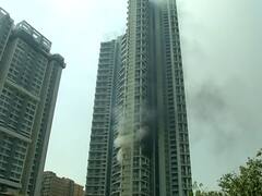 Mumbai Fire Accident: : लालबागमधील वन अविघ्न पार्क इमारतीला आग; पाहा भीषण आगीचे फोटो