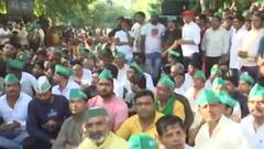 Farmers Protest in Noida: 5 सूत्रीय मांग को लेकर सड़कों पर उतरे किसान ! | High Alert | ABP Ganga