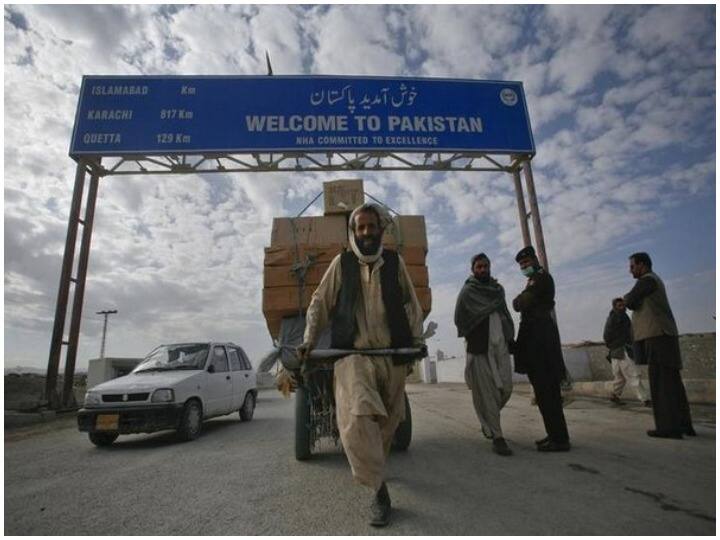 Torkham Gate opened for visa travelers and relief to students stranded in Pakistan Afghanistan: वीजा वाले यात्रियों के लिए खोला गया तोरखम गेट, पाकिस्तान में फंसे छात्रों को मिली राहत