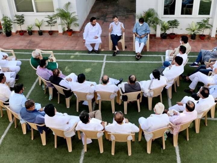 Rahul Gandhi held a meeting with the leaders of Gujarat Congress there was opposition from Hardik Patel on this matter ANN Congress Meeting: राहुल गांधी ने गुजरात कांग्रेस के नेताओं के साथ की बैठक, इस बात को लेकर हुआ हार्दिक पटेल का विरोध