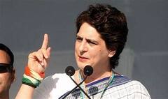 Fuel Price Hike : 'আপনারা যখন প্রতিদিন চড়া দামে জ্বালানি ও সব্জি কেনেন, তখন ৯৭% পরিবারের আয় কমেছে', মূল্যবৃদ্ধি নিয়ে ট্যুইট প্রিয়ঙ্কার | Bangla News