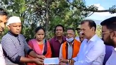 Almora: आपदा प्रभावित क्षेत्रों में पहुंचे विधायक Mahesh Jeena, पीड़ित परिवार से मिले