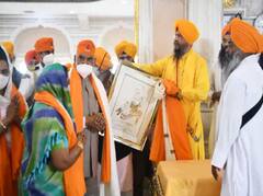 Ram Nath Kovind Patna: ਪਟਨਾ ਸਾਹਿਬ ਤੇ ਮਹਾਵੀਰ ਮੰਦਰ ਵਿਖੇ ਮੱਥਾ ਟੇਕਣ ਪਹੁੰਚੇ ਰਾਸ਼ਟਰਪਤੀ ਕੋਵਿੰਦ, ਵੇਖੋ ਤਸਵੀਰਾਂ