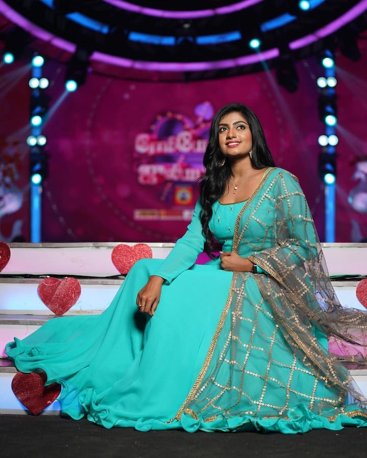 మిఠాయి కొట్టు చిట్టెమ్మ నటి నక్షత్ర శ్రీనివాస్ లేటెస్ట్ ఫోటోలు(Image Credit/Nakshtra Srinivas Instagram)