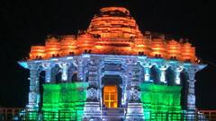 100 crore vaccination: দেশে ১০০ কোটি টিকাকরণ, জাতীয় পতাকার রঙে সেজে উঠল মোদেরার সূর্য মন্দির