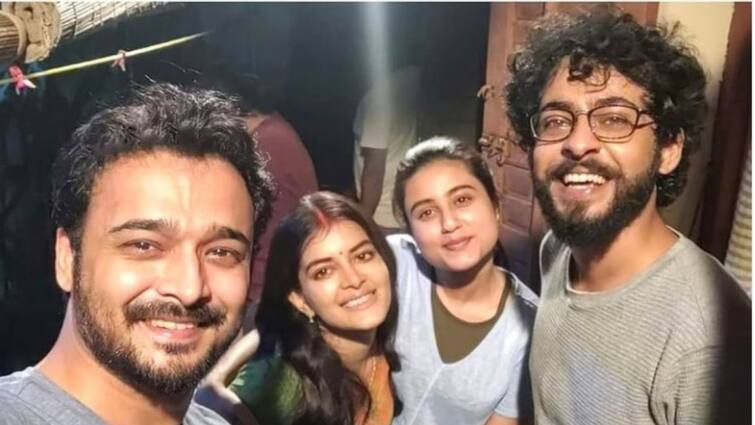 New web series Uttaran shooting ended, actors shares selfie শ্যুটিং শেষ, এমএমএস ঘিরে বদলে যাওয়া জীবনের গল্প বলবে 'উত্তরণ'