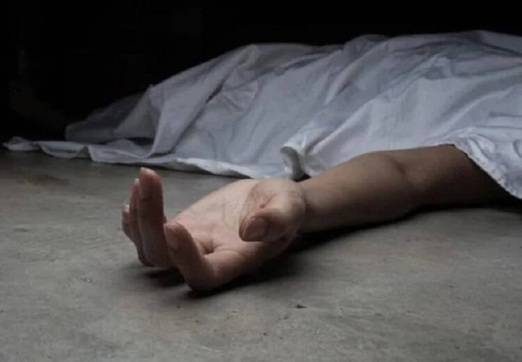 Male corpse dumped on Chitteri hill semmaram smuggler killed காரில் கொண்டு வந்து சித்தேரி மலையில் வீசப்பட்ட ஆண் சடலம்.. செம்மரக் கடத்தல் தொடர்பா?
