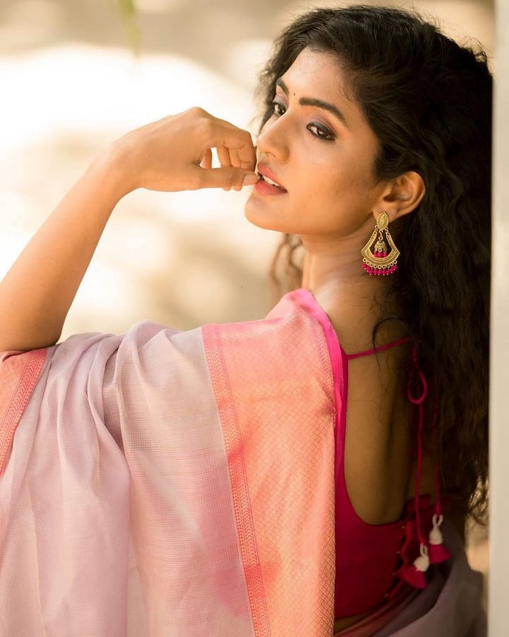 (Courtesy : Instagram) ఎప్పటికప్పుడు ఫోటోషూట్ లో పాల్గొంటూ వాటిని అభిమానులతో పంచుకుంటుంది.