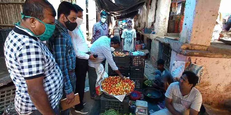 Purulia vegetable market price hike district branch and agriculture markerting dept officers market visit Purulia: সবজির বাজারে অস্বাভাবিক মূল্যবৃদ্ধি, দোকানে দোকানে হানা জেলার আধিকারিকদের