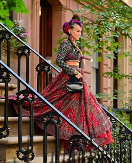 Is SJP heading to an Indian wedding? [ pic credit: Gettyimages]