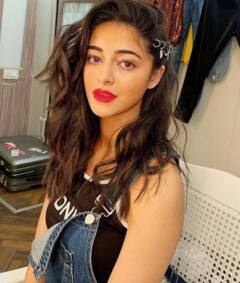Ananya Panday ने अपने ड्रेसिंग सेंस से जीता फैंस का दिल, ये 7 स्टाइलिश लुक बना लड़कियों की पहली पसंद