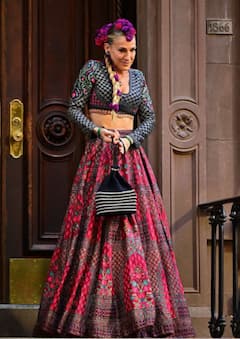 'Sex And The City' Fame Sarah Jessica Parker Breaks The Internet In A Falguni Shane Peacock Lehenga Choli– See Pics