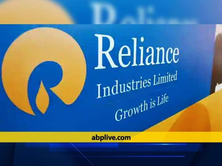 Reliance Industries Q4 Results Disappoints Market As Share fell around 4 percent In Days Trade 10 percent in 6 days Reliance Industries Share: बाजार को नहीं रास आया रिलायंस इंडस्ट्रीज का नतीजा, 6 ट्रेडिंग सेशन में 10 फीसदी गिरा शेयर