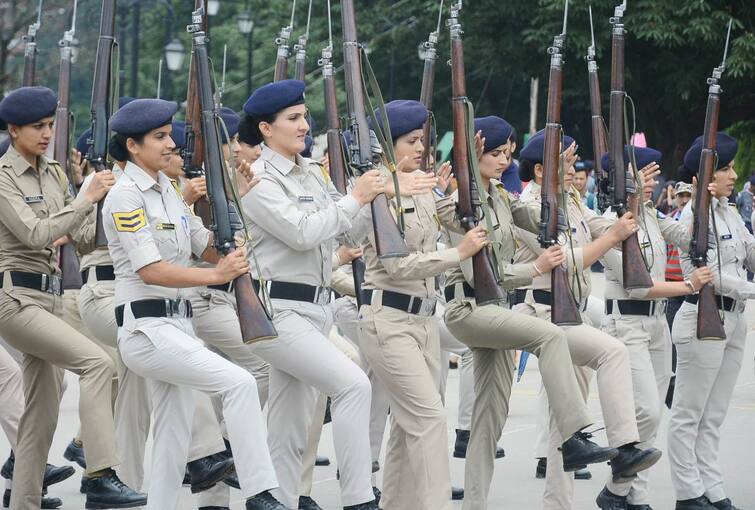 Rajasthan Police Constable Recruitment: राजस्थान पुलिस में बंपर वैकेंसी, 3 दिसंबर से पहले करें अप्लाई