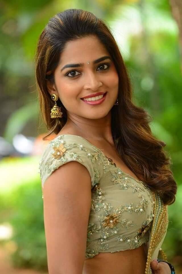 காமன் குன்றத்தில் காதல் மன்றத்தில் சேரலாம் சேரலாம்