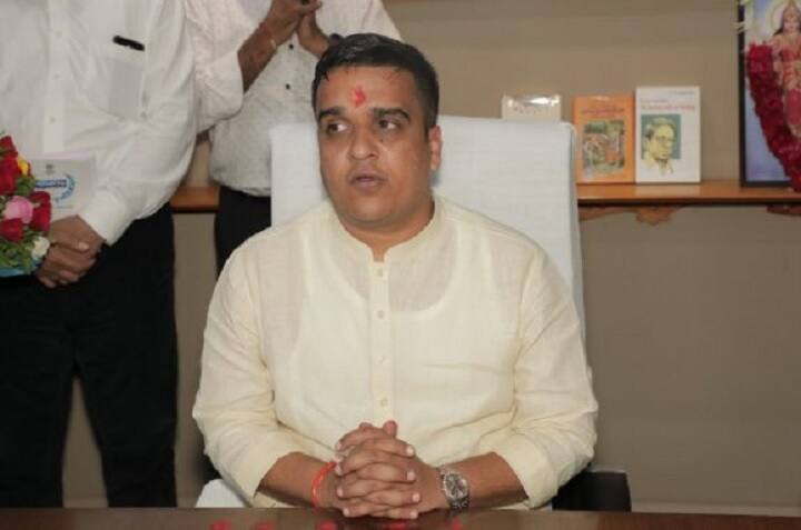 Home Minister Harsh Sanghvi reacted for the first time after the arrest of Yuvraj Singh યુવરાજ સિંહની ધરપકડ બાદ ગૃહમંત્રી હર્ષ સંઘવીએ પહેલીવાર આપી પ્રતિક્રિયા