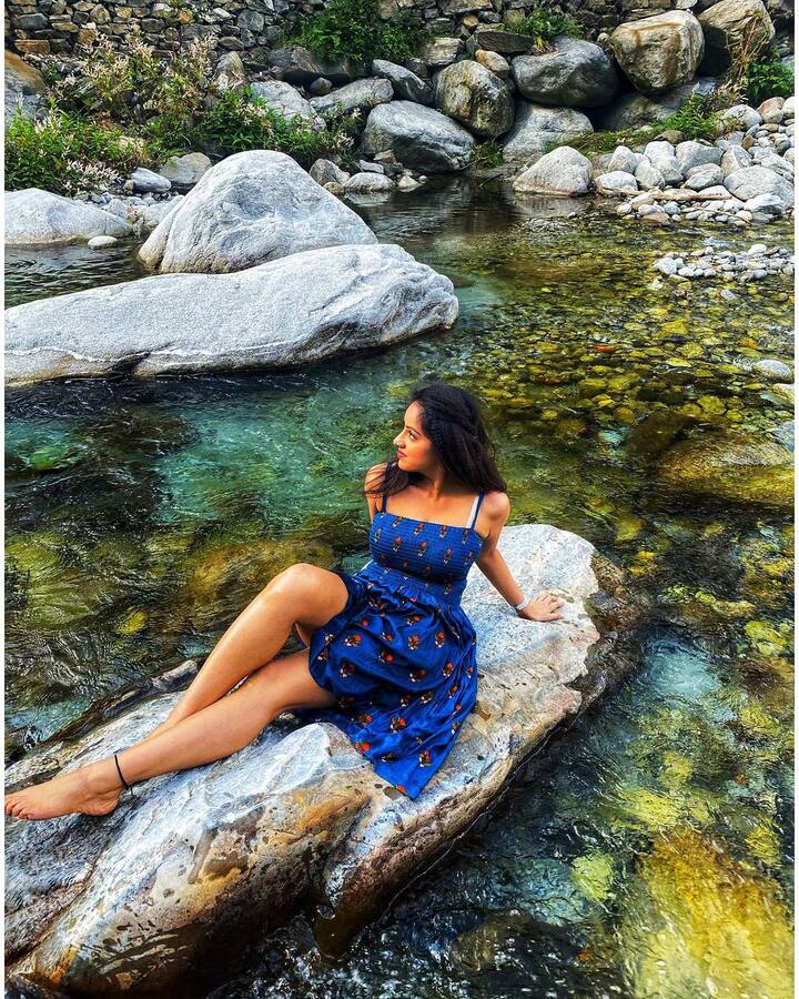 ఇన్‌స్టా‌లో రచ్చ చేస్తున్న ‘ఈ తరం ఇల్లాలు’.. ఈ పిక్స్ చూస్తే మీరూ ఫాలో అయిపోతారు! (Image Credit: Deepika Singh Goyal)