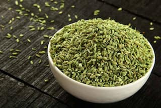 Tips To Improve Digestion: અપચાની સમસ્યાથી પરેશાન છો, વરિયાળીનું  સાકર  સાથે આ રીતે કરો સેવન