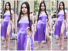 Urfi Javed Nighty Dress: 25 साल की हैं Urfi Javed, एक्साइटमेंट में ऐसी नाइटी ड्रेस पहनकर निकल गई घर से