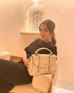 Birthday Malaika Arora : बॉलिवूड अभिनेत्री मलायका अरोराच्या ग्लॅमरस अदा!