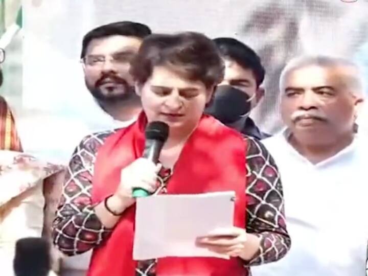 प्रतिज्ञा यात्रा से यूपी के वोटर को साधने निकली कांग्रेस, प्रियंका गांधी ने ली सात प्रतिज्ञाएं