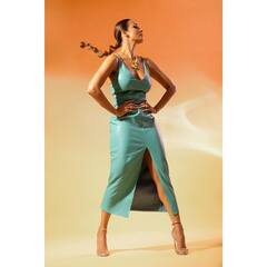 Birthday Malaika Arora : बॉलिवूड अभिनेत्री मलायका अरोराच्या ग्लॅमरस अदा!