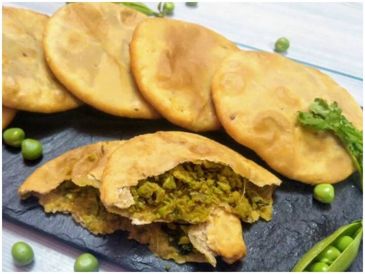 Kitchen Hacks, Make Spicy Matar Kachoris on Diwali And Matar Kachori Recipe Kitchen Hacks: इस दिवाली पर बनाएं चटपटी मटर की कचौड़ी, जानें बनाने की रेसिपी