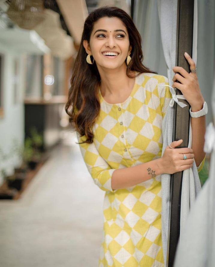 நிலா வந்ததே என் நிலா வந்ததே