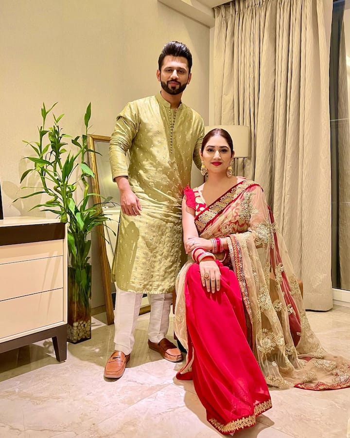 राहुल और दिशा के साथ साथ इनके फैंस भी इनकी पहली करवाचौथ के लिए काफी एक्साइडेट थे.