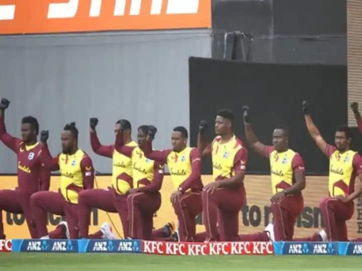 WI vs ENG, T20 World Cup: West Indies & England Take A Knee To Show Support In Fight Against Racism T20 WC 2021: বিশ্বকাপের মঞ্চেই বর্ণবৈষম্যের প্রতিবাদ ইংল্য়ান্ড ও ওয়েস্ট ইন্ডিজ ক্রিকেটারদের