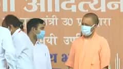 Bhadohi में CM Yogi ने दी करोड़ों की सौगात ! लाभार्थियों को बांटे स्वीकृति पत्र