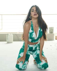 Kiara Advani Photos: లెహంగాలో కియారా తళుకులు.. చూపు తిప్పుకోలేని అందం.. 