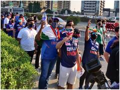 IND vs PAK: भारत-पाक मैच से पहले दुबई में ऐसे मन रहा है जश्न, भारत में भी फैंस में दिखा जोश