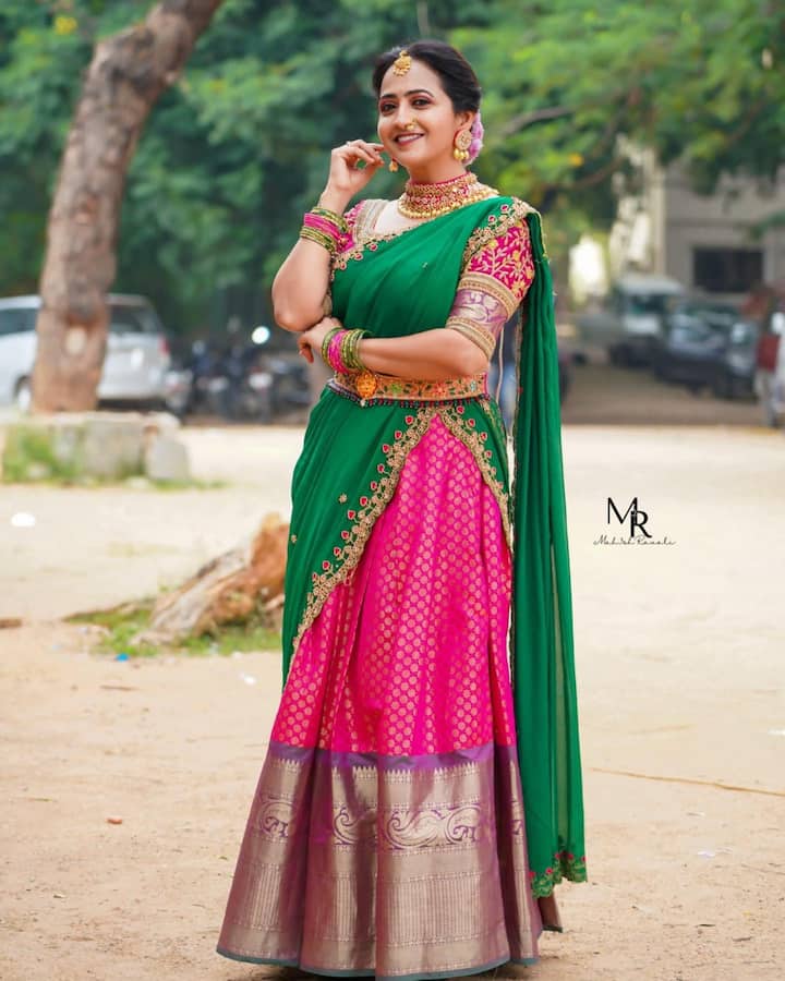 (Photo Courtesy : Instagram) బిగ్ బాస్ వల్ల వచ్చిన బ్రేక్ తో మళ్లీ బుల్లితెరపై అవకాశాలను దక్కించుకుంటోంది లాస్యా మంజునాథ్.