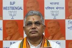 Dilip Ghosh: 'মমতা বন্দ্যোপাধ্যায় কোনও তথ্যের ধার ধারেন না', টিকাকরণ নিয়ে কটাক্ষ দিলীপের| Bangla News