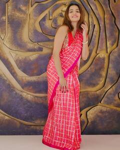 Monalisa Photos: भोजपुरी अभिनेत्री मोनालिसा की खूबसूरती के क्या कहने, देखें उनका बिंदास अंदाज