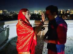 પોતાની પત્નિના કડવાચોથના વ્રત પર ખુશ થઇ ગયો આ હીરો, આપી દીધી લાખોની કિંમતની ગિફ્ટ, જુઓ તસવીરોમાં............