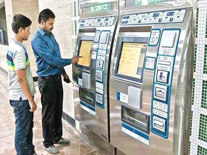 Delhi NCR News NMRC interduce upi payment system for counter tickets in Noida Noida News: टिकट खरीदने के लिए नहीं हैं 'चिल्लर', तो ना हों परेशान! नोएडा मेट्रो ने निकाला समाधान