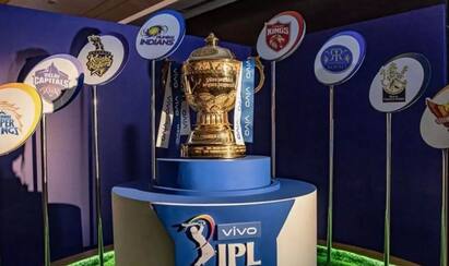 IPL 2 new teams bidding reason why it gets importance in the market ஐபிஎல்: இரண்டு புதிய அணிகள் ஏன் முக்கியத்துவம் பெறுகின்றன?