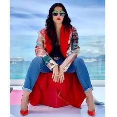 ઐશ્વર્યાથી લઇને અજય દેવગન સુધીના સેલેબ્સ વિચિત્ર જાહેરાતોના કારણે ફસાઇ ચૂક્યા છે વિવાદોમાં, જુઓ તસવીરો.....