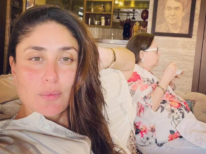 Kareena Kapoor Khan ‘Poses’ As Her Mother Babita ‘Eats Kheer’ Kareena Kapoor Khan ‘Poses’ As Her Mother Babita ‘Eats Kheer’